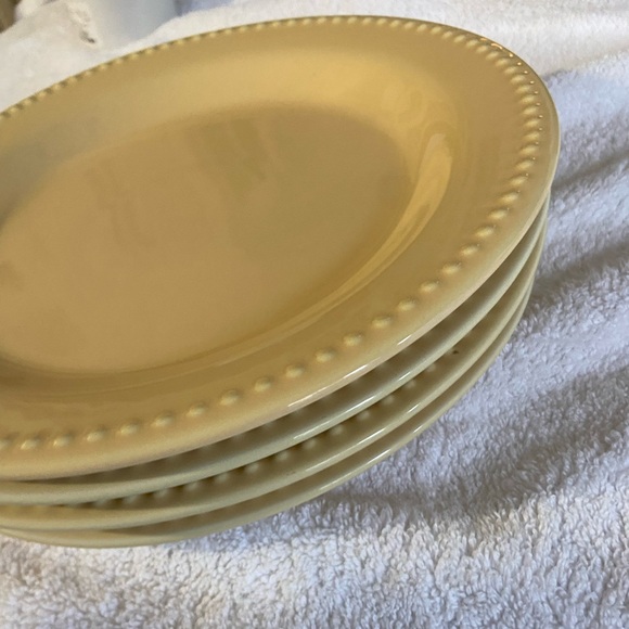 Pottery Barn Emma Yellow Dinner Plate set of 4 - Picture 16 of 16
